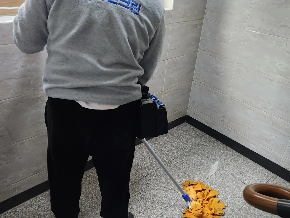 안동시 광석동 가정 복도·대기 동선 야간 위생청소 사례 - 행진크린